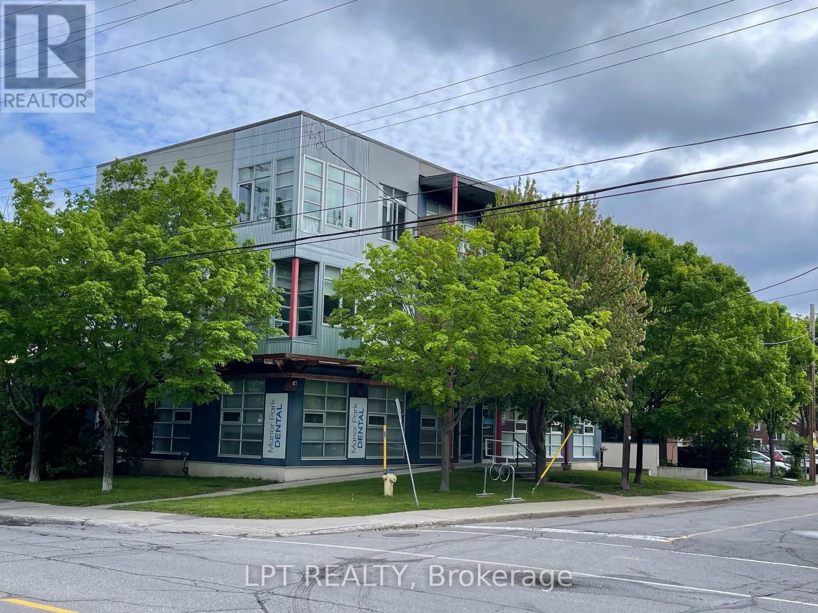 3 CLAREMONT DRIVE - 43