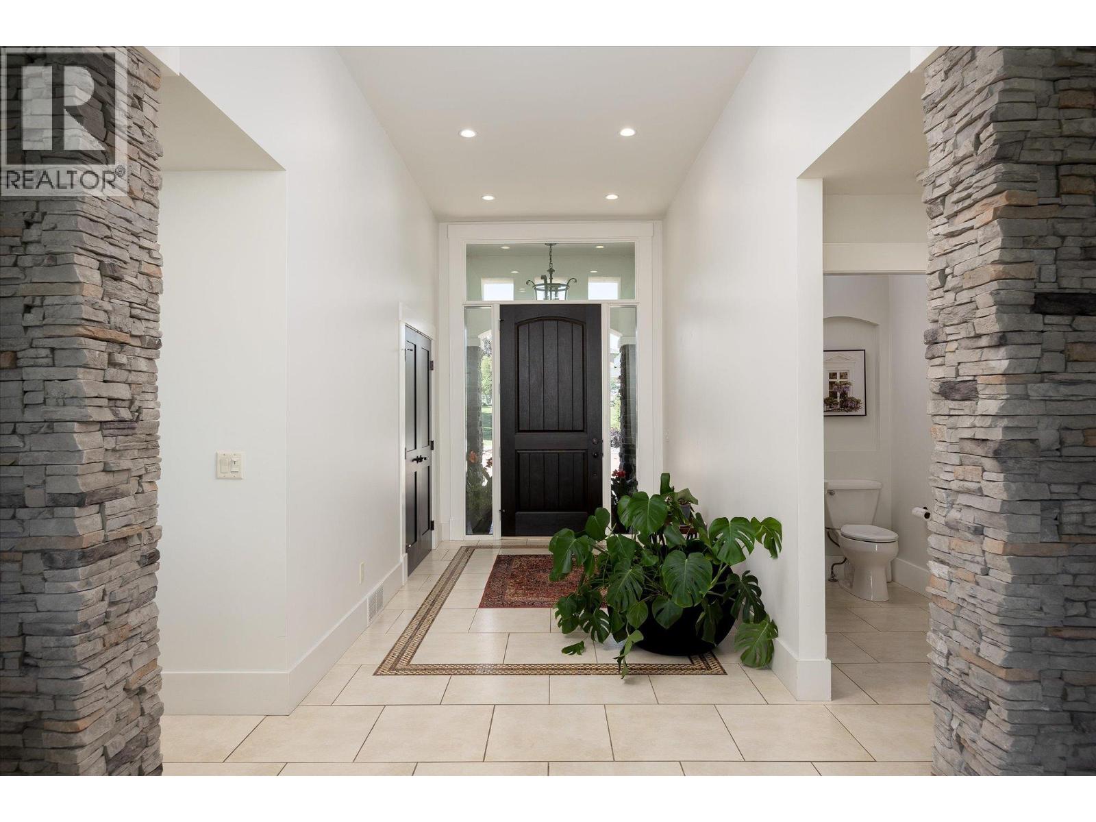 2523 Hillsborough Road - 5