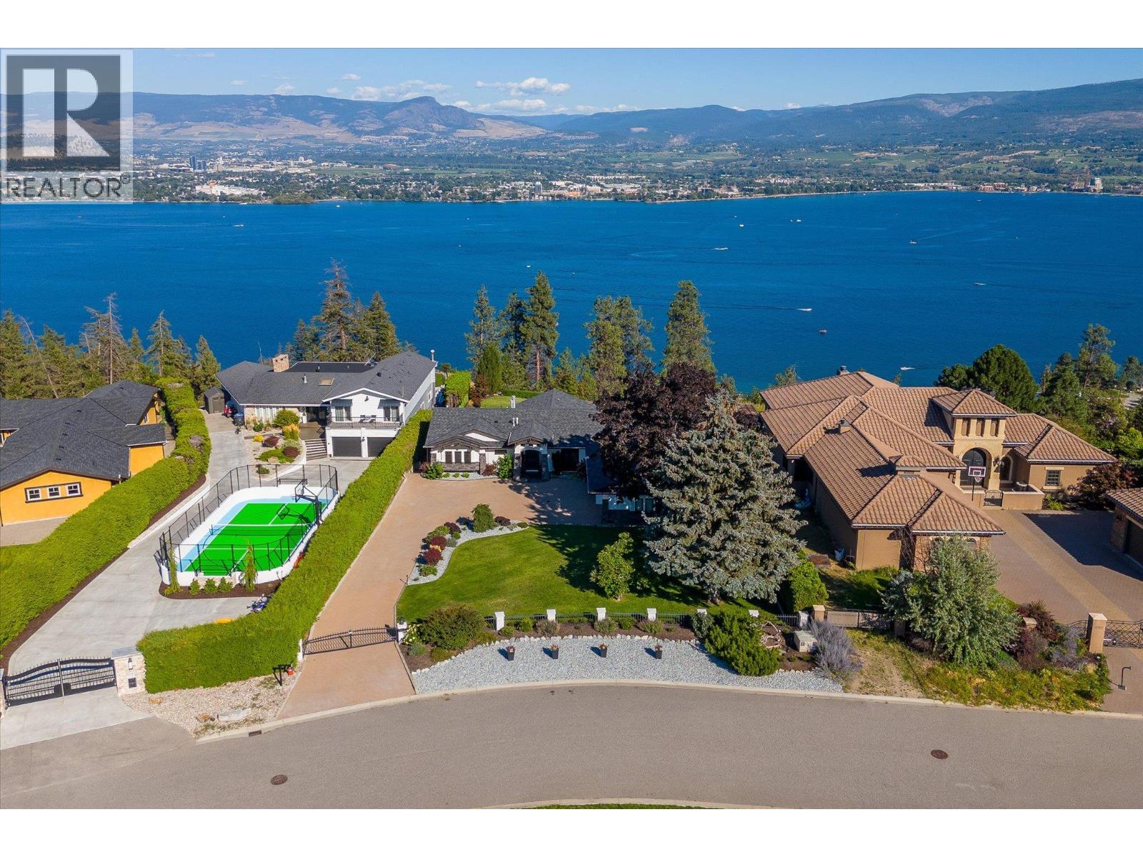  2523 Hillsborough Road, West Kelowna