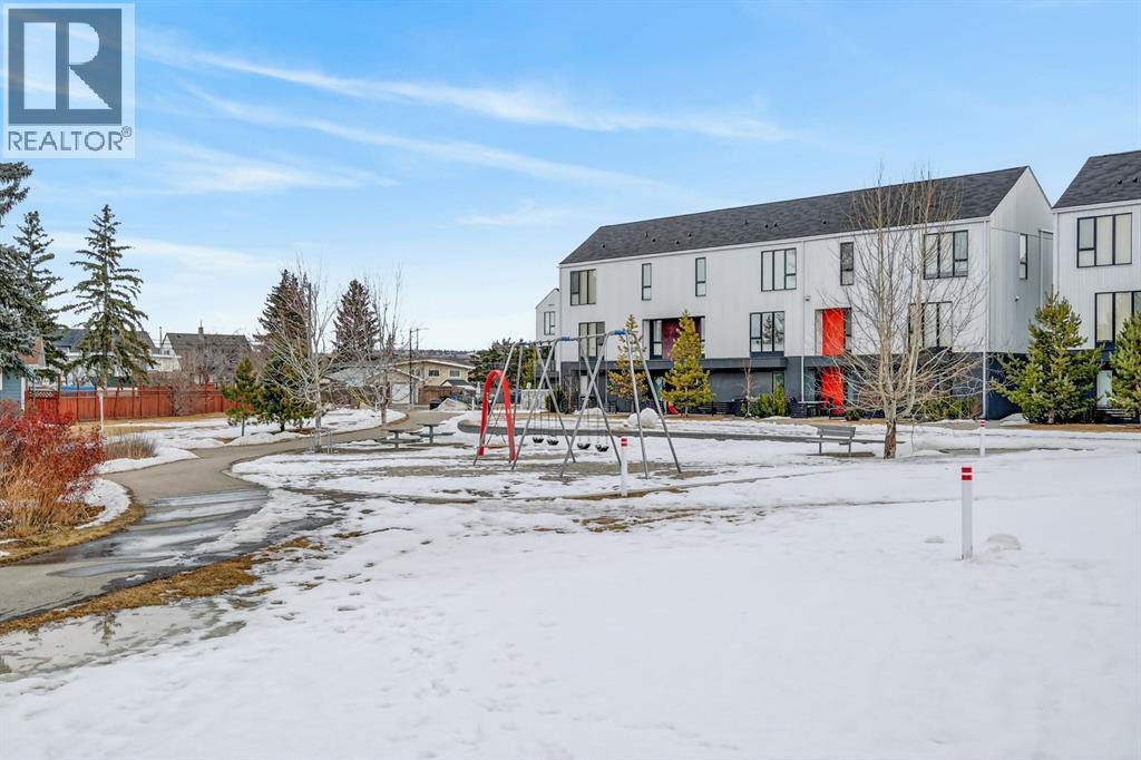 Single Family House for Sale in  Bow Grove NW Bowness Calgary 