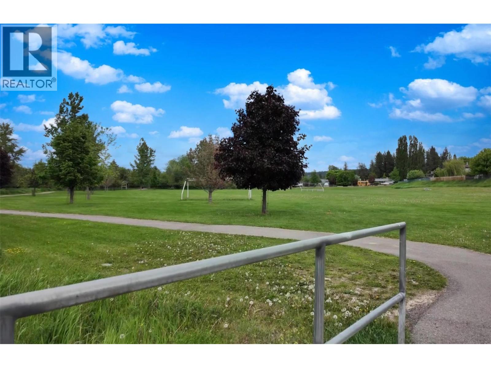 513 20TH Avenue S, Cranbrook