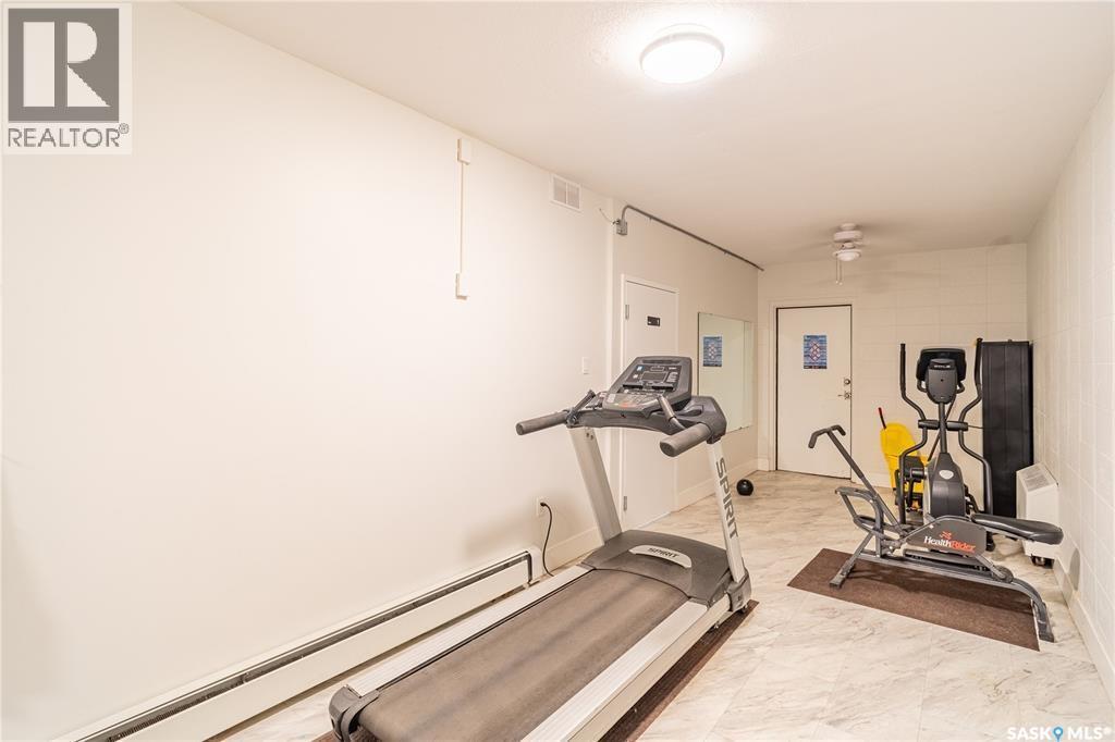 Single Family House High rise for Sale in   Westfield DRIVE Regina 