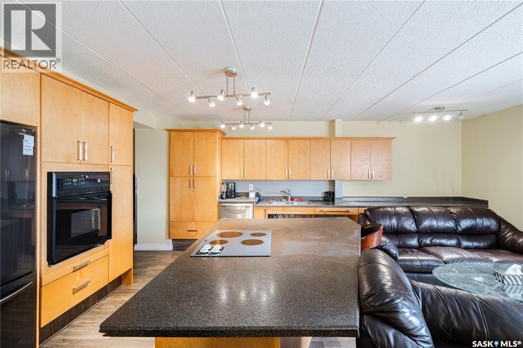 #329 65 Westfield DRIVE - 7