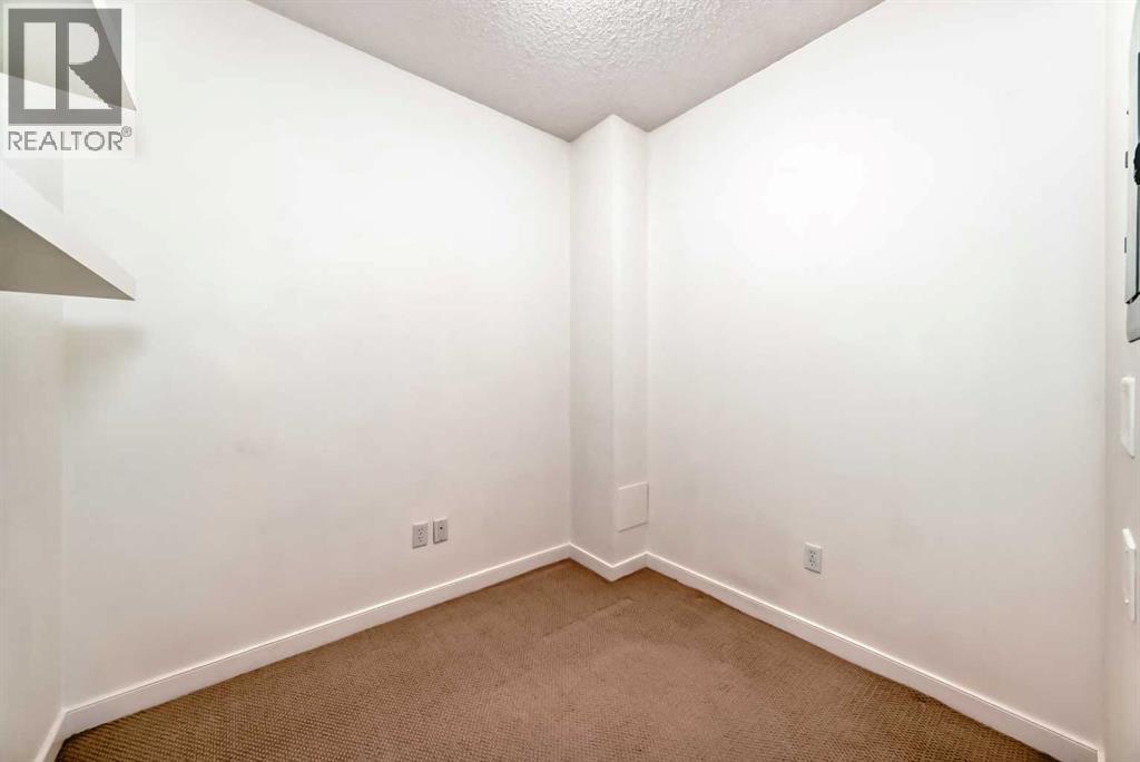 Single Family House for Sale in   Discovery Ridge Close SW Discovery Ridge Calgary 