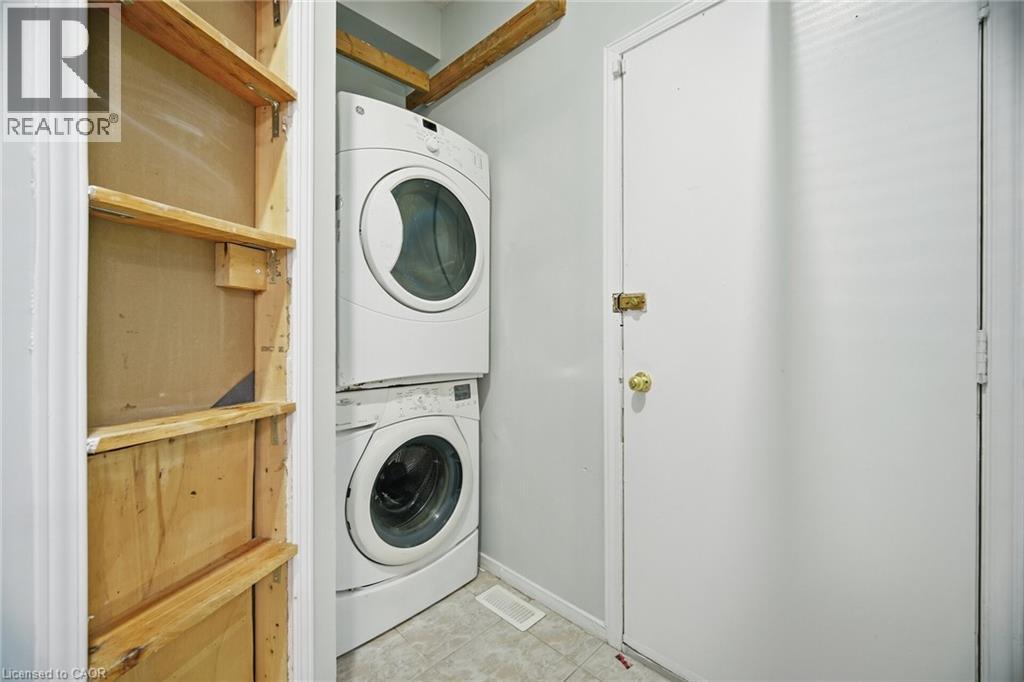 1 DONALDSON Drive, Brampton, Ontario, L6Y3G7 — Photo 32