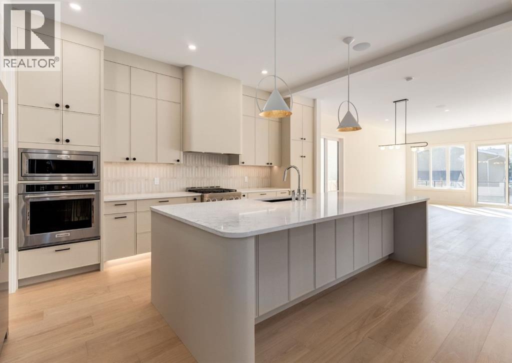 Single Family House for Sale in   Avenue NE Winston Heights/Mountview Calgary 