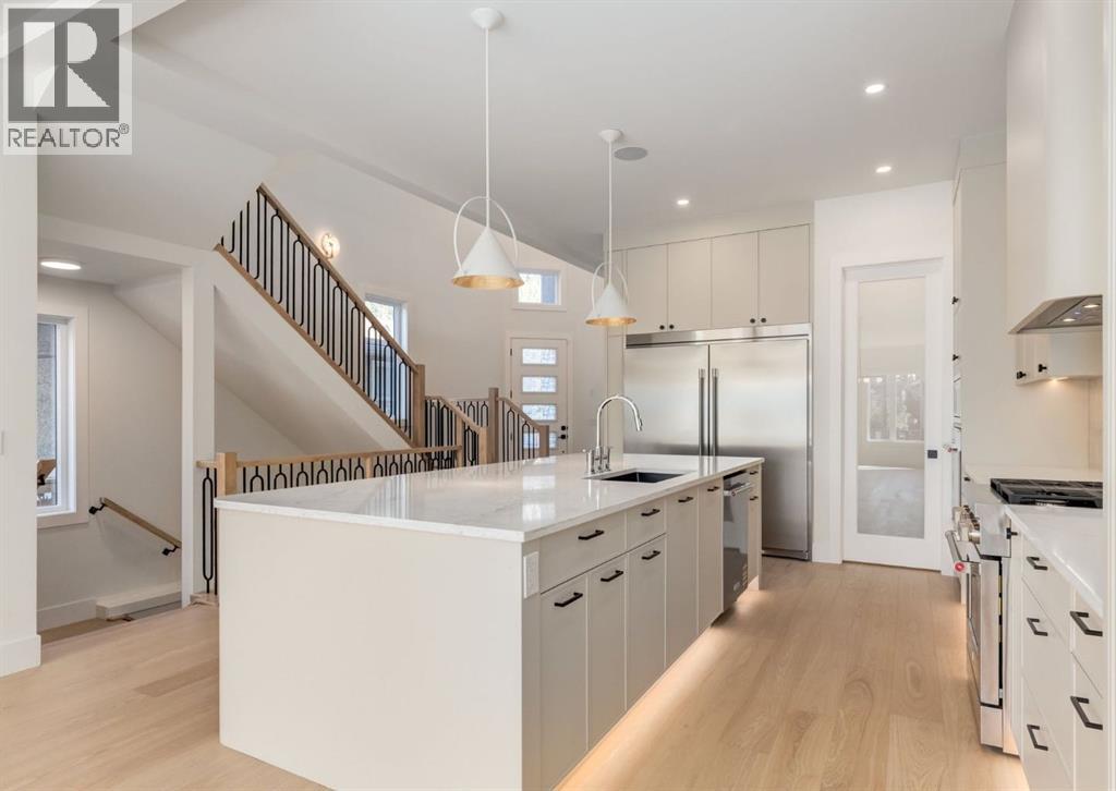 Single Family House for Sale in   Avenue NE Winston Heights/Mountview Calgary 