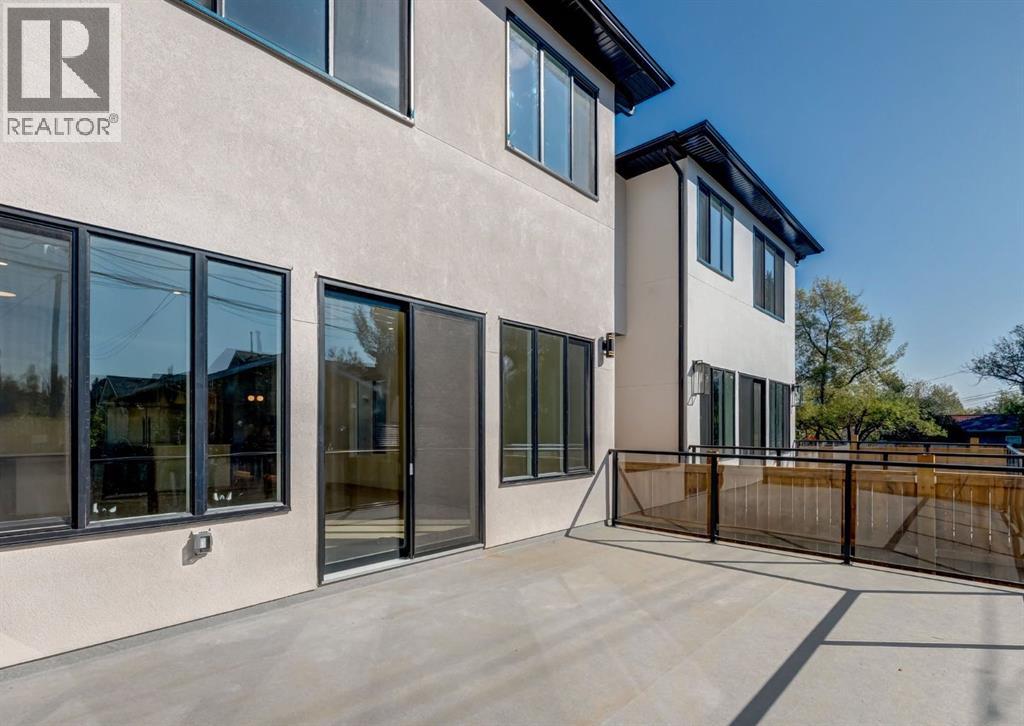 Single Family House for Sale in   Avenue NE Winston Heights/Mountview Calgary 