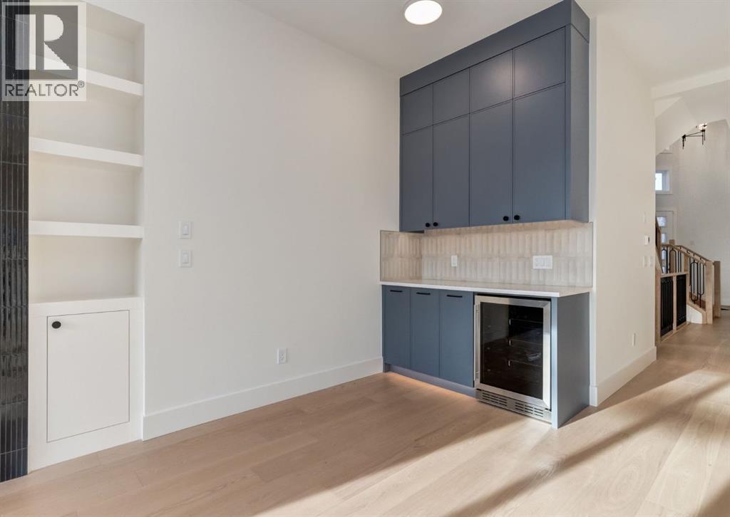 Single Family House for Sale in   Avenue NE Winston Heights/Mountview Calgary 