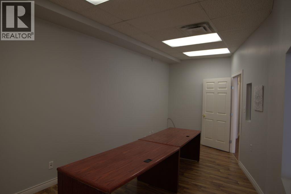 1267 & 1255 Cedar Avenue, Trail