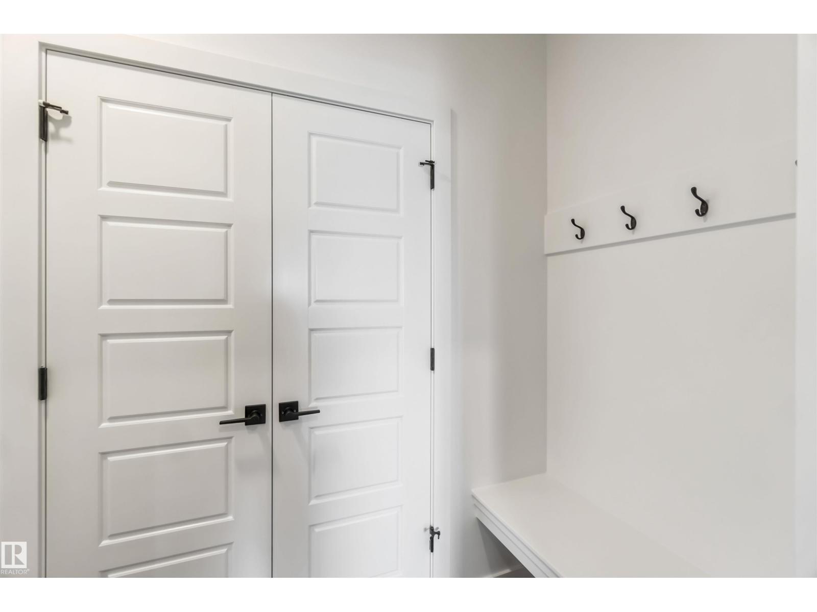 
          19 SPRINGBROOK WD
            <br/>
            <span>Spruce Grove</span>
            , 
            <span>AB</span>
             <span>T7X2W5</span>
         - Photo 28