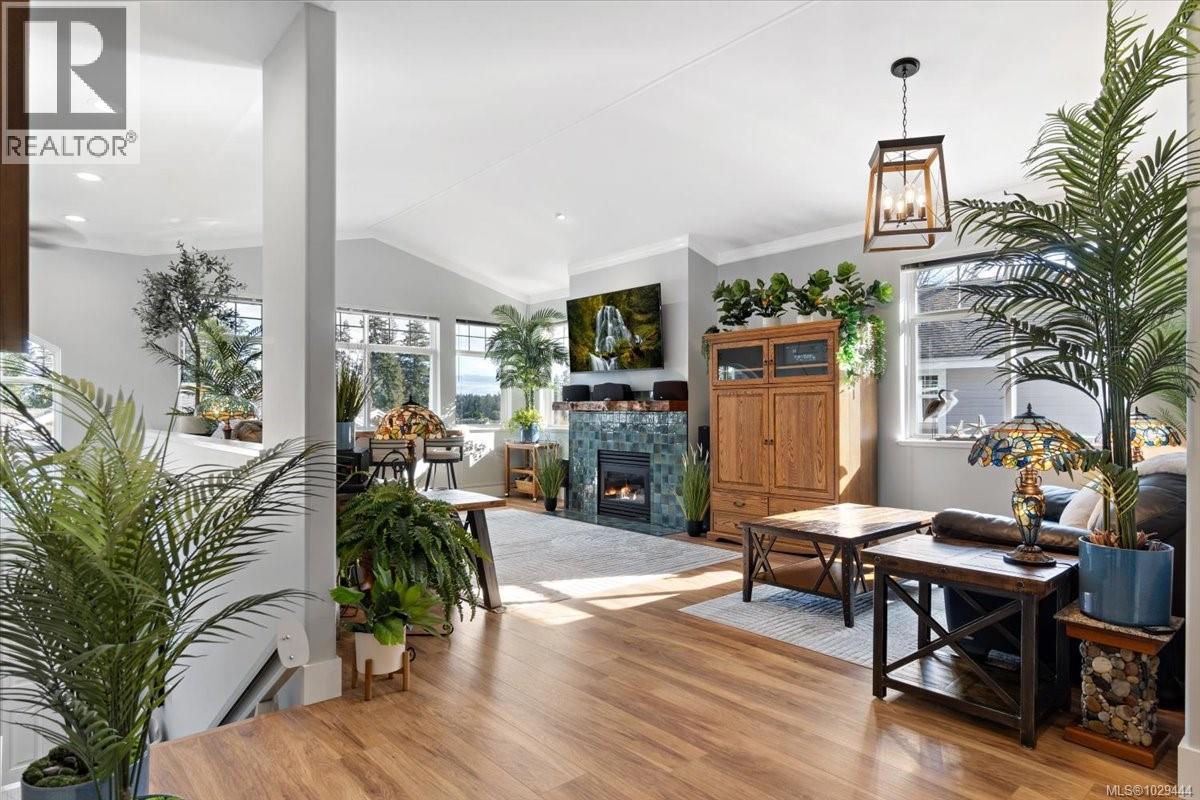 1254 SATURNA DR - 16