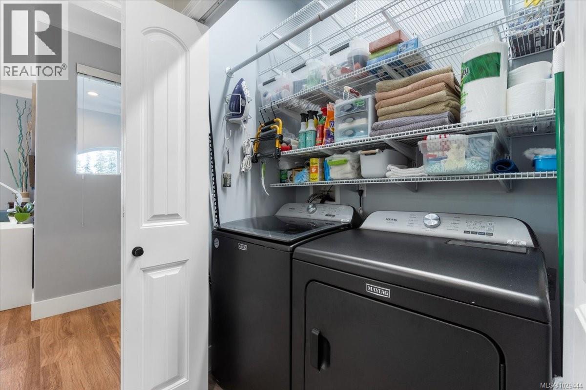 1254 SATURNA DR - 34