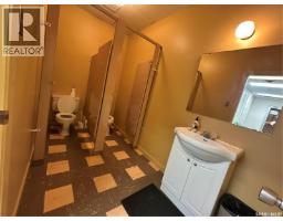 7 Broadway Street W, Yorkton, SK S3N0L3 Photo 16