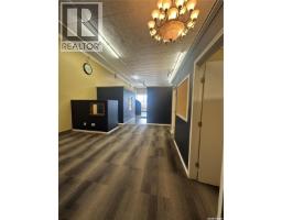 7 Broadway Street W, Yorkton, SK S3N0L3 Photo 8