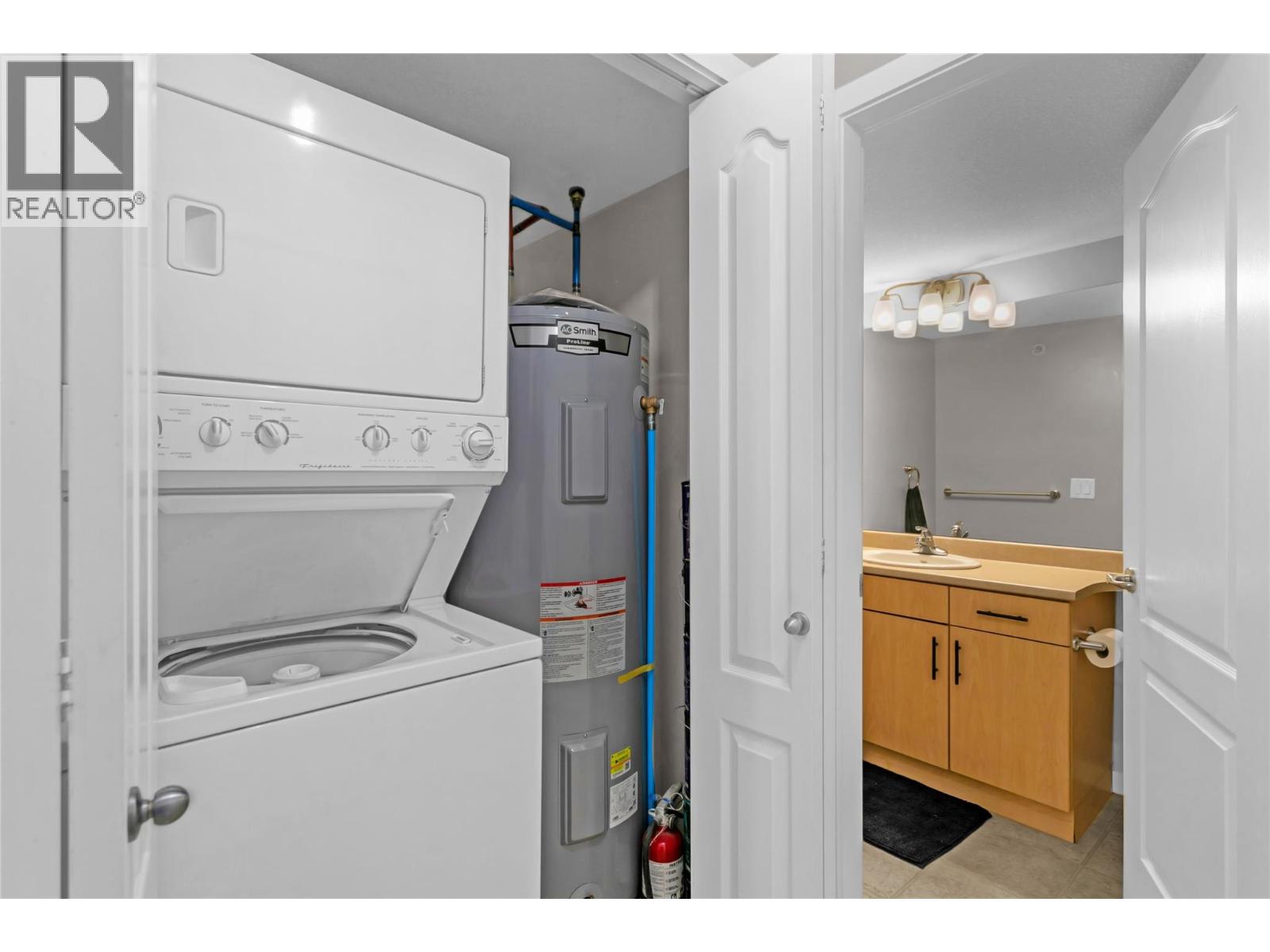 4105 325 McIntosh Road, Kelowna