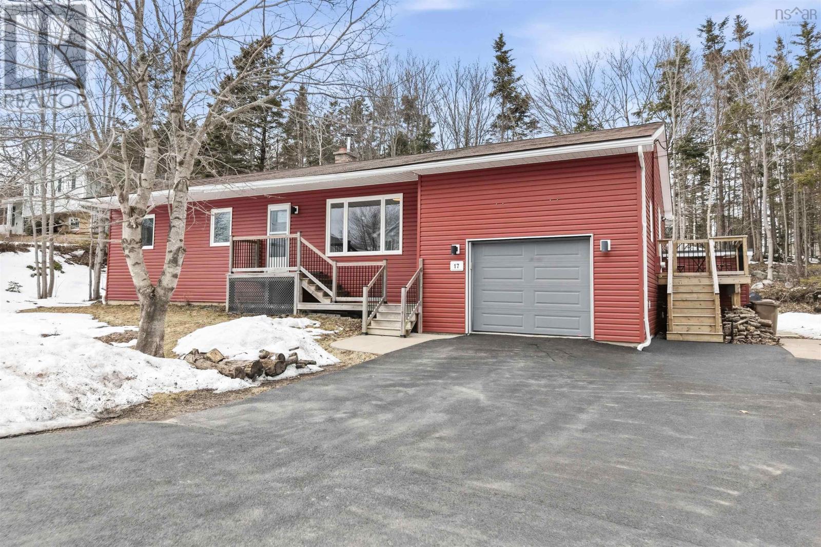17 Sprucewood Avenue
