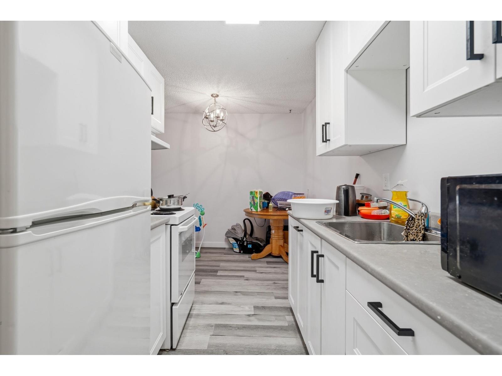 107 9477 COOK STREET, Chilliwack Proper West, Chilliwack