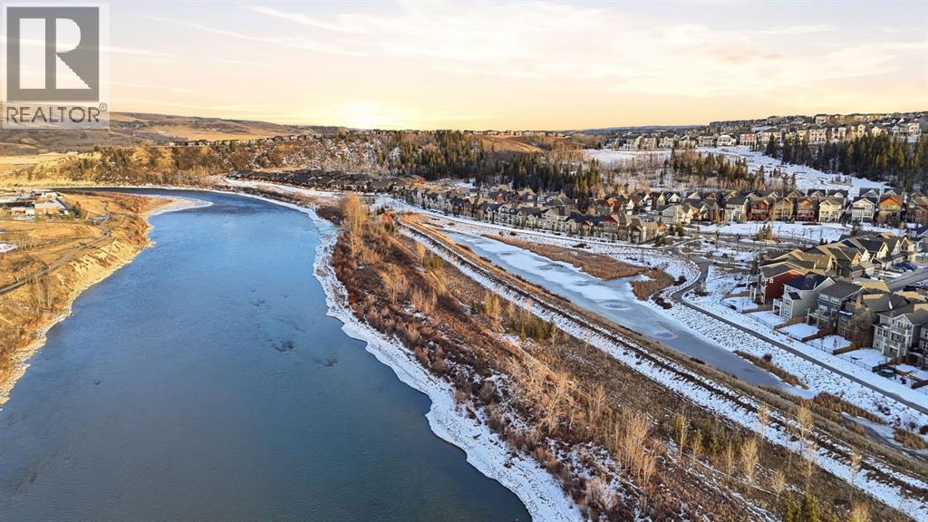 31 Riviera Court, Cochrane