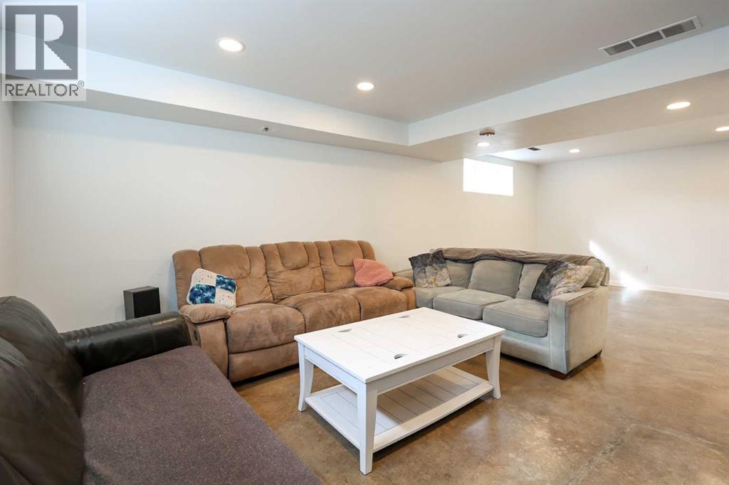 98 Pine Crescent, Blackfalds