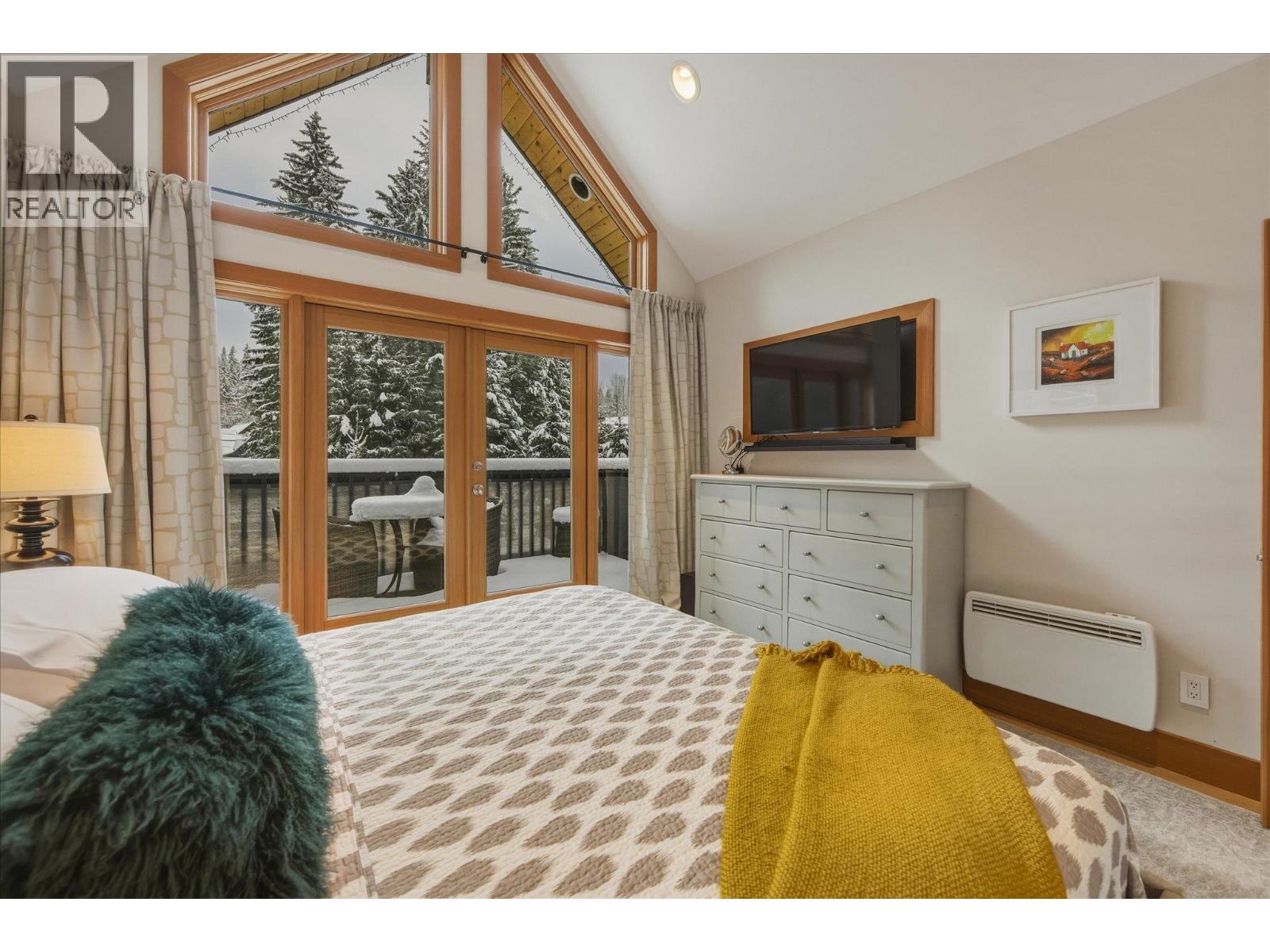 6725 CRABAPPLE DRIVE — photo 25