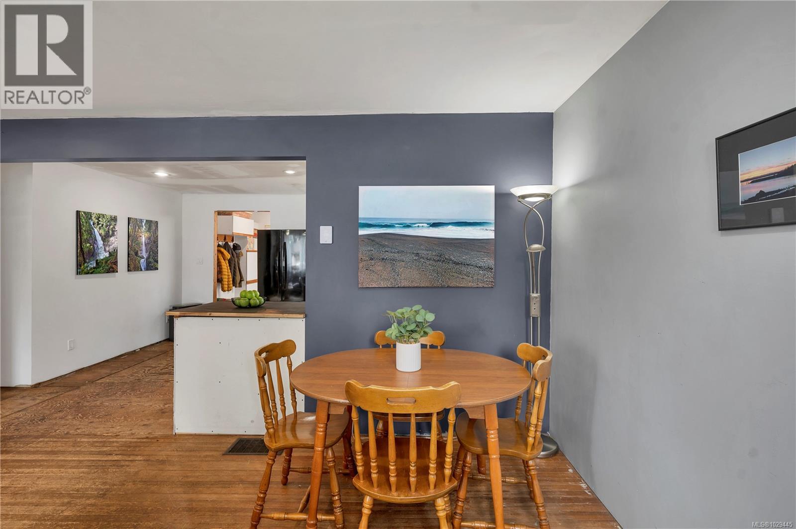 2692 VALLEJO RD - 11