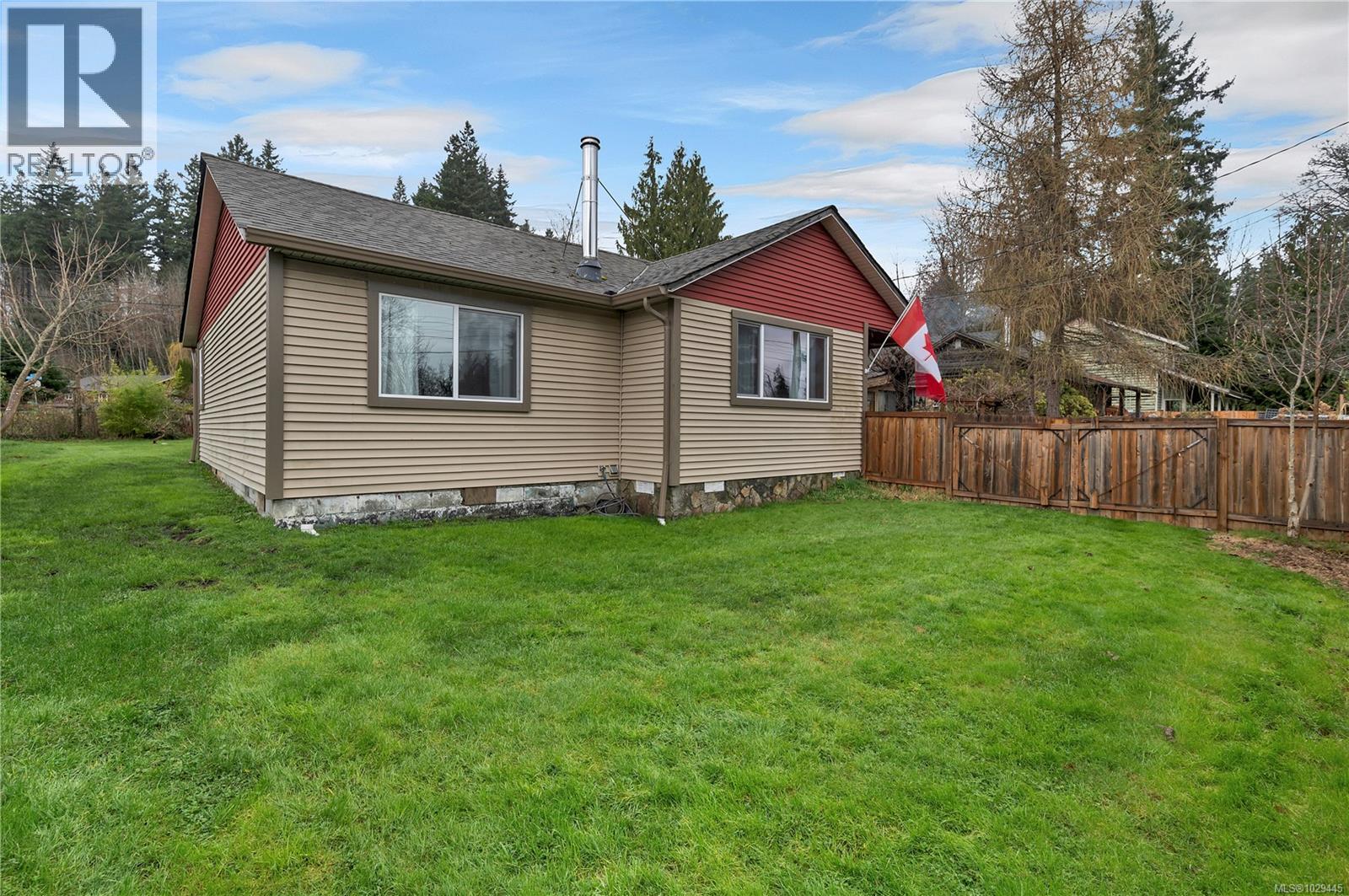 2692 VALLEJO RD - 26