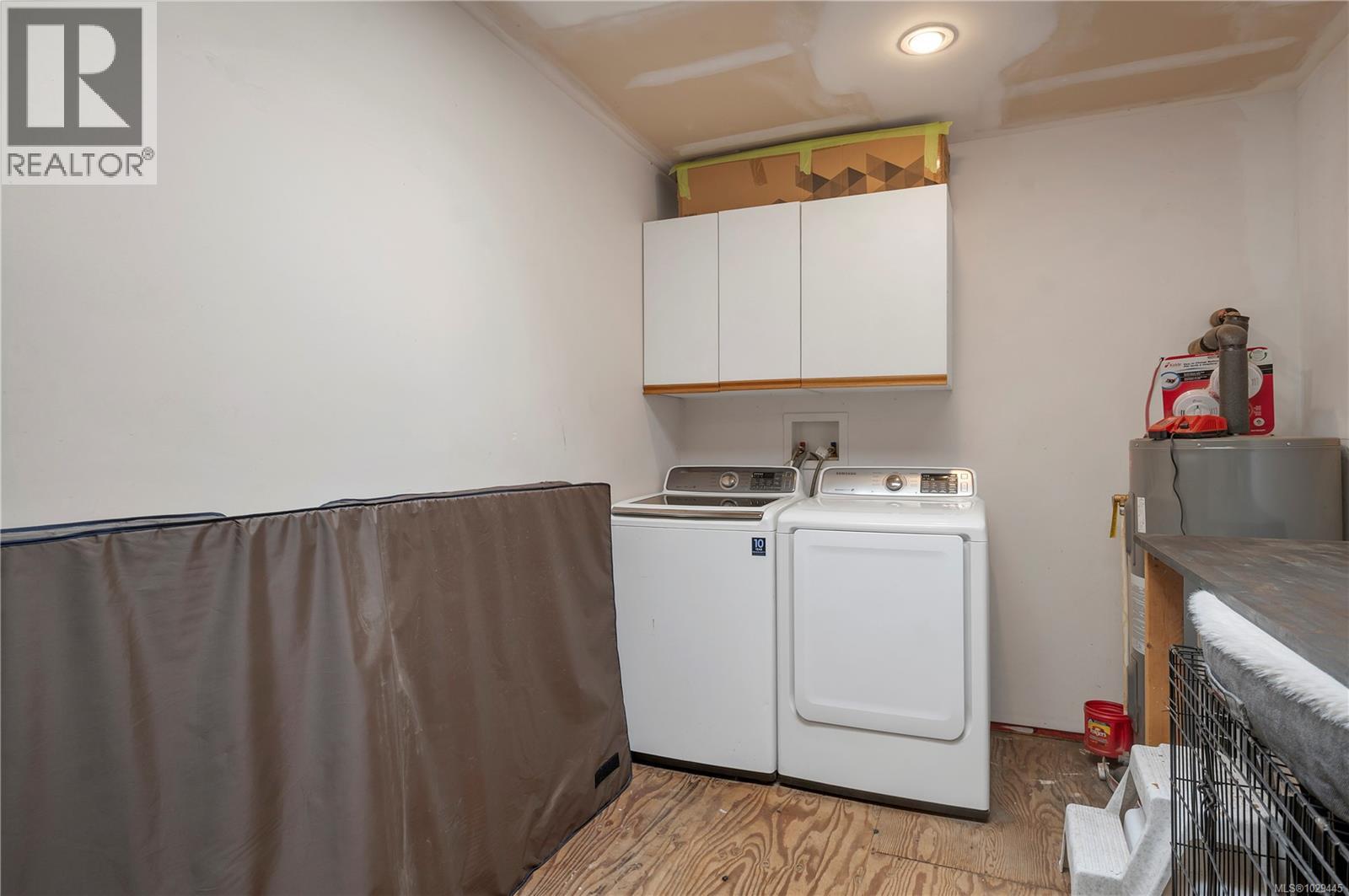 2692 VALLEJO RD - 21