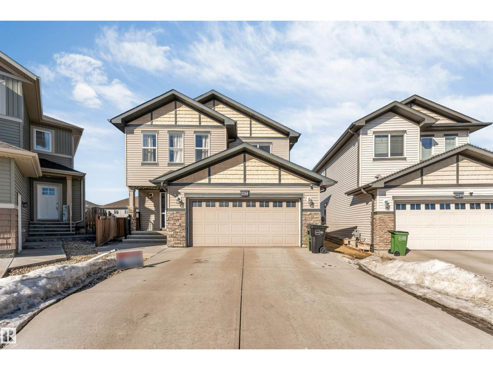 2244 21 AV NW - 1