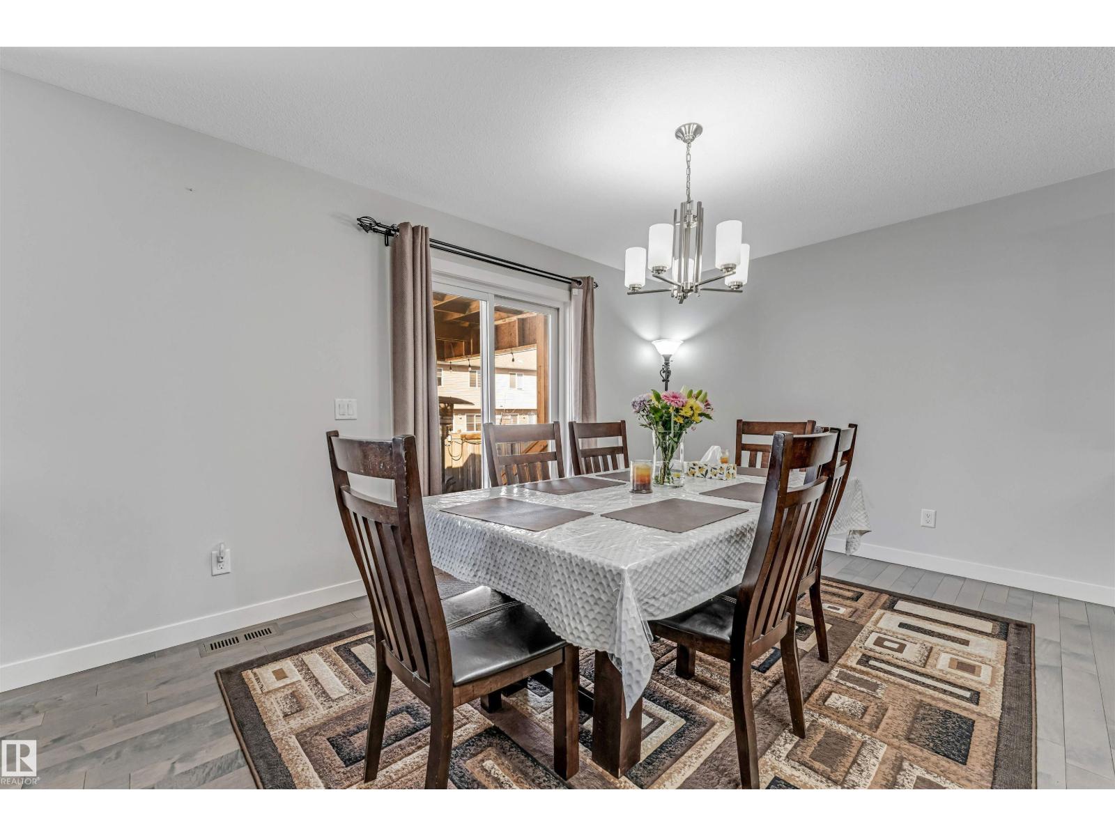 2244 21 AV NW - 17