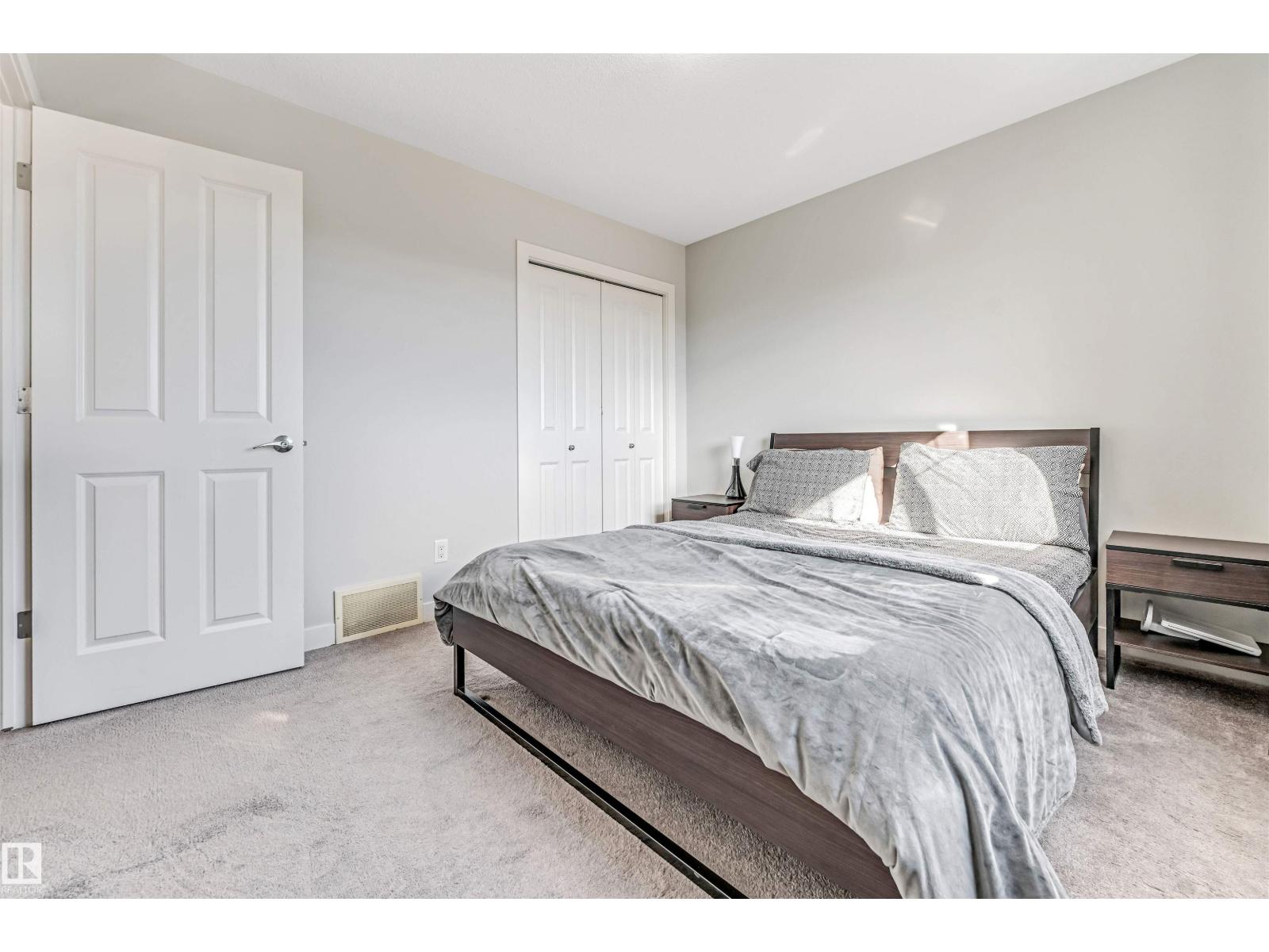 2244 21 AV NW - 41