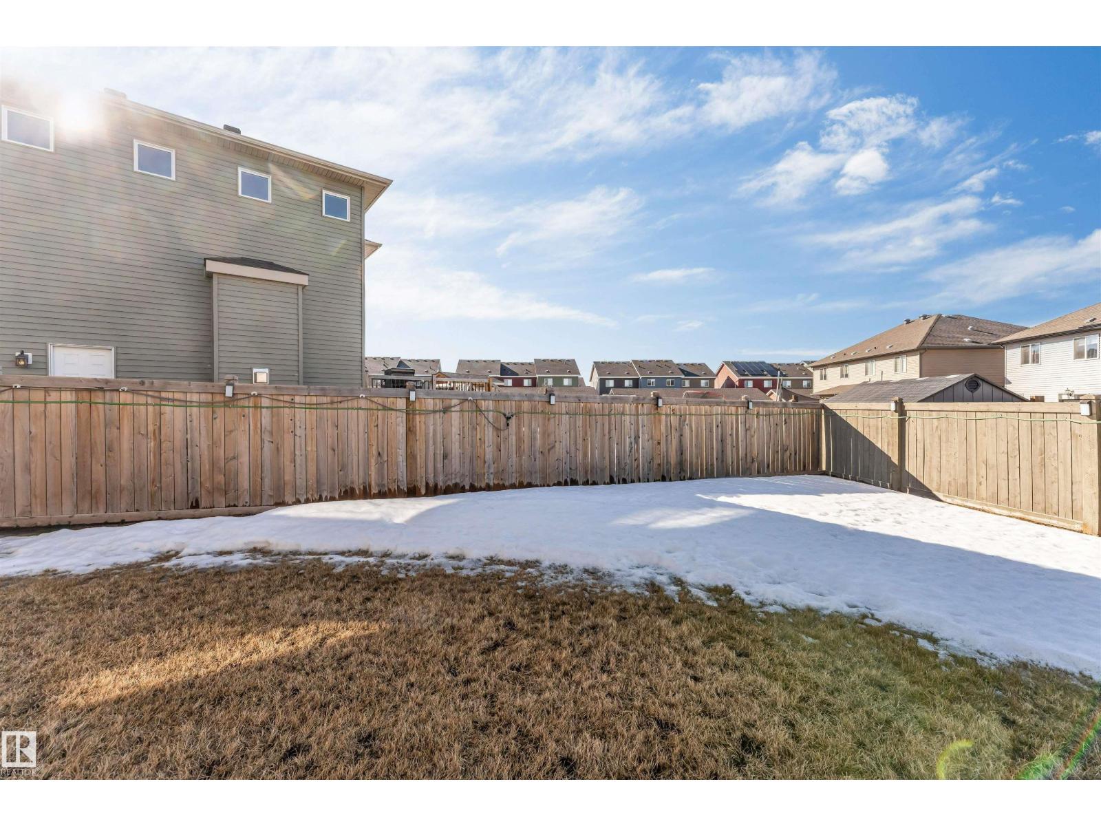 2244 21 AV NW - 6