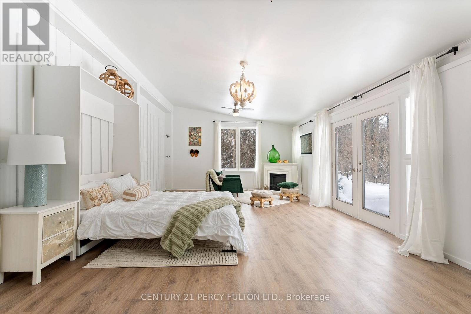 5659 GILMORE ROAD - 21