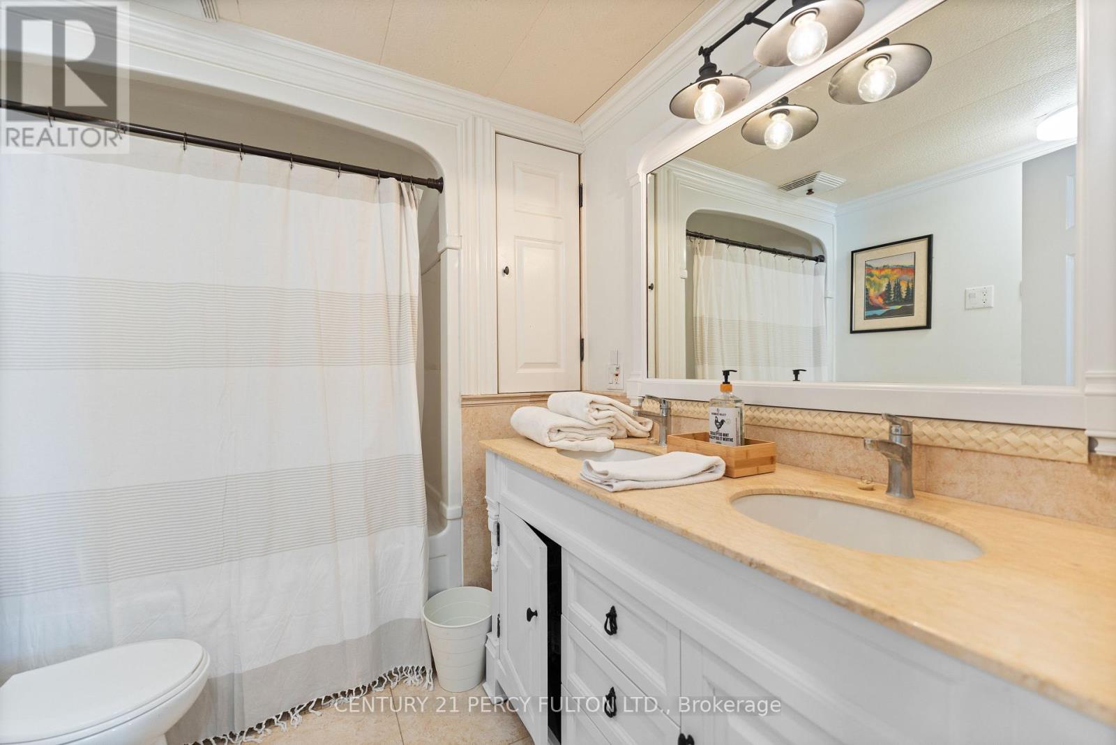 5659 GILMORE ROAD - 23