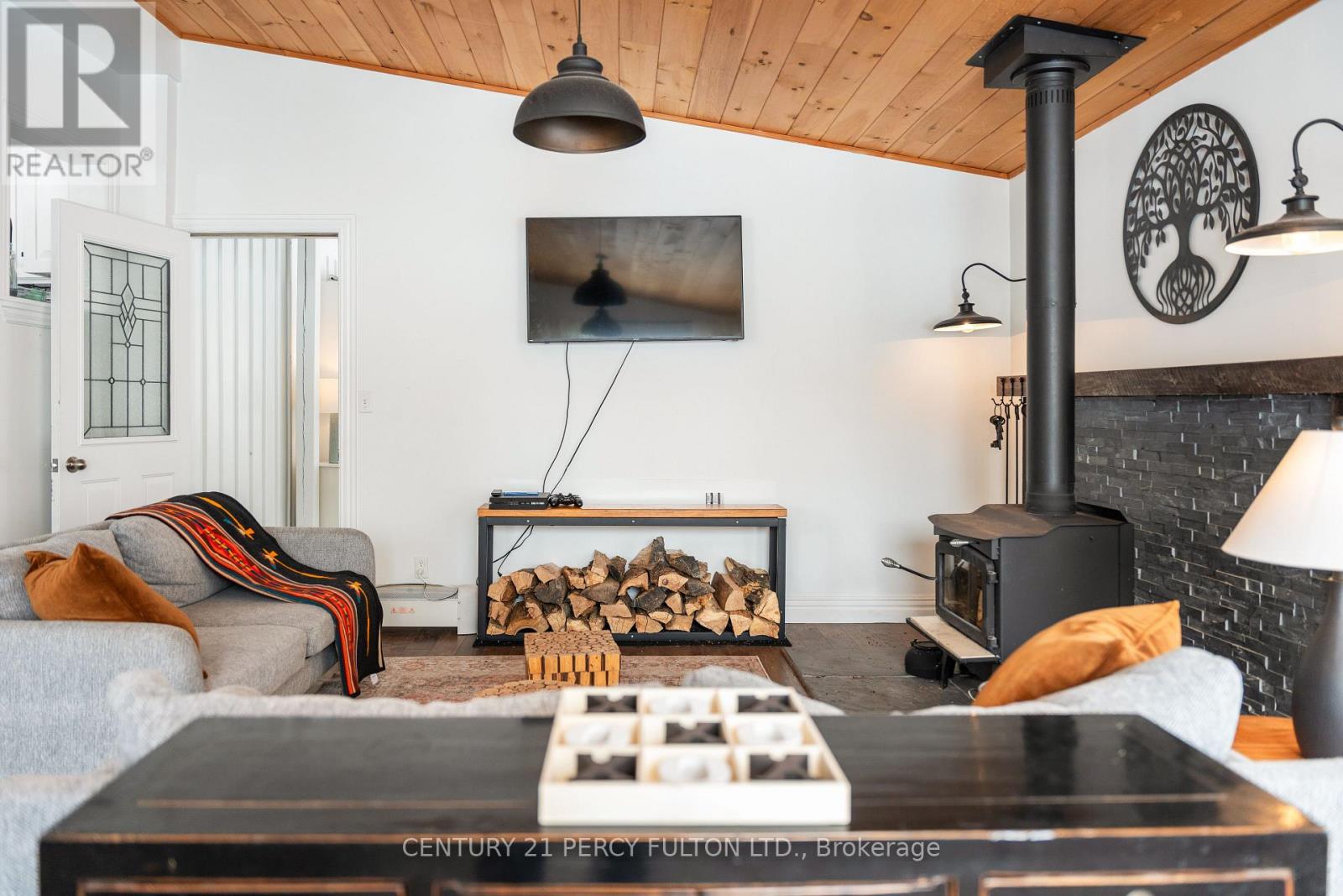 5659 GILMORE ROAD - 32
