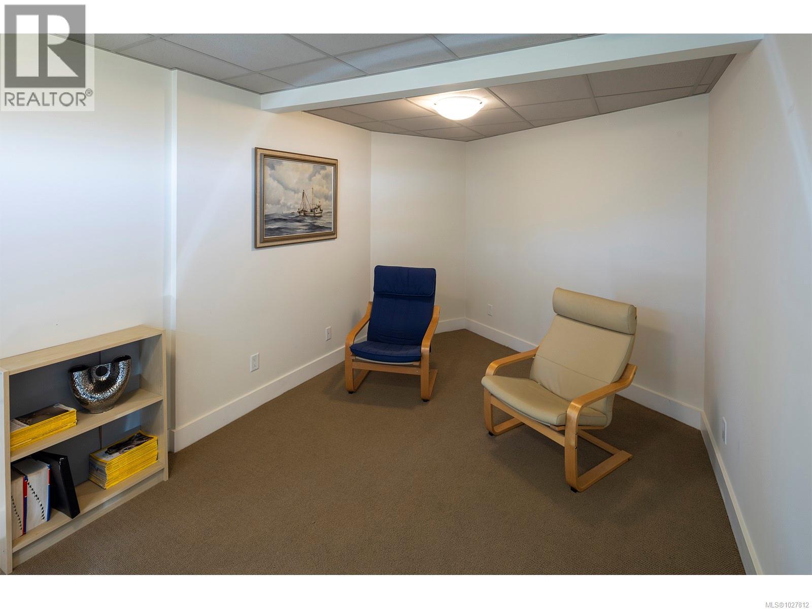 2807 Tudor Ave - 40