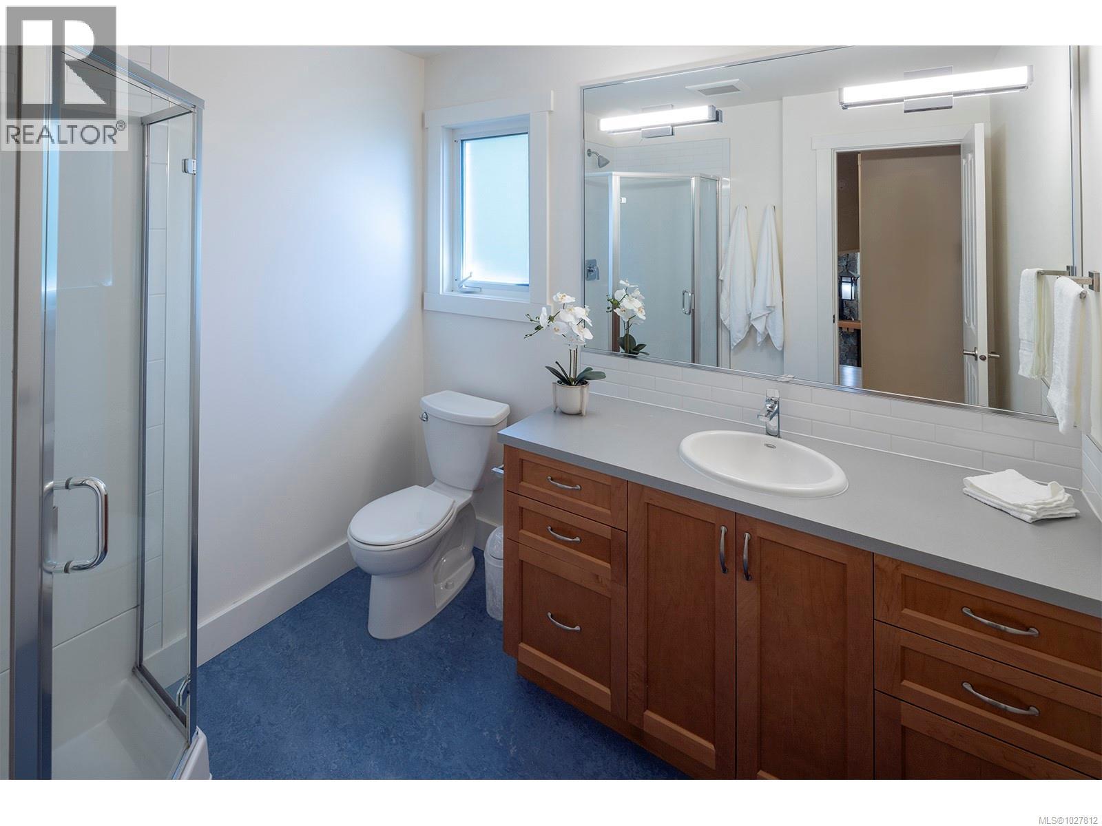 2807 Tudor Ave - 50