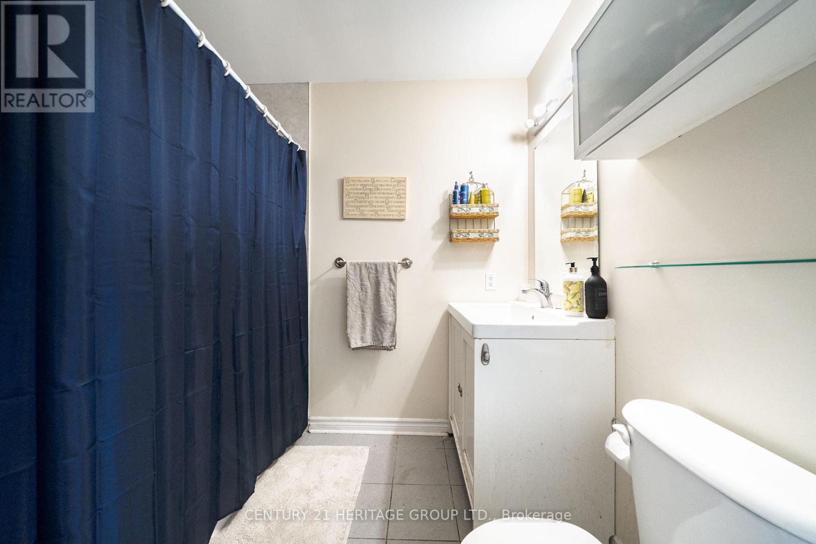 #301 64 SIDNEY BELSEY CRESCENT - 17