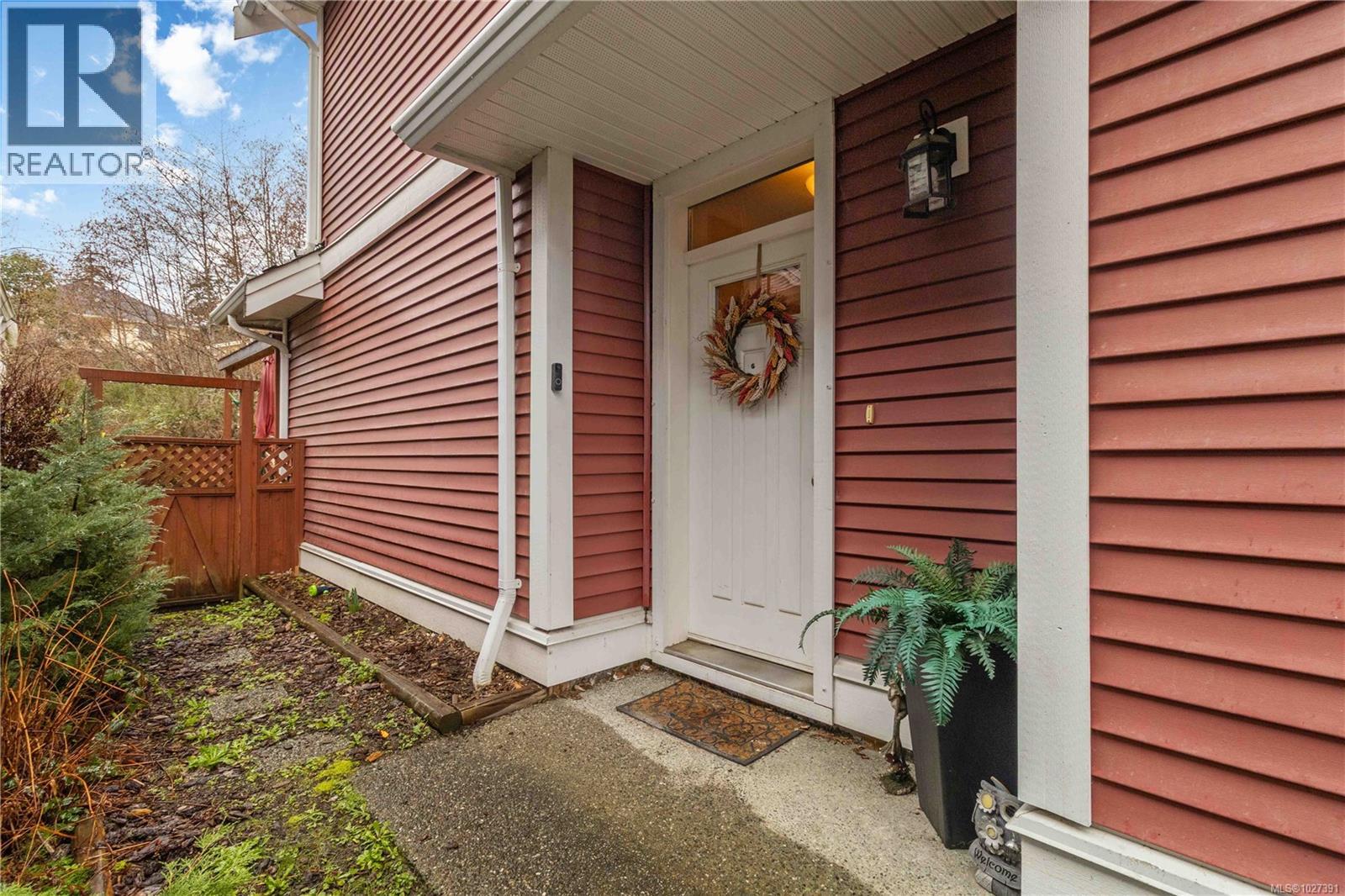 106 2260 Maple Avenue North, Sooke