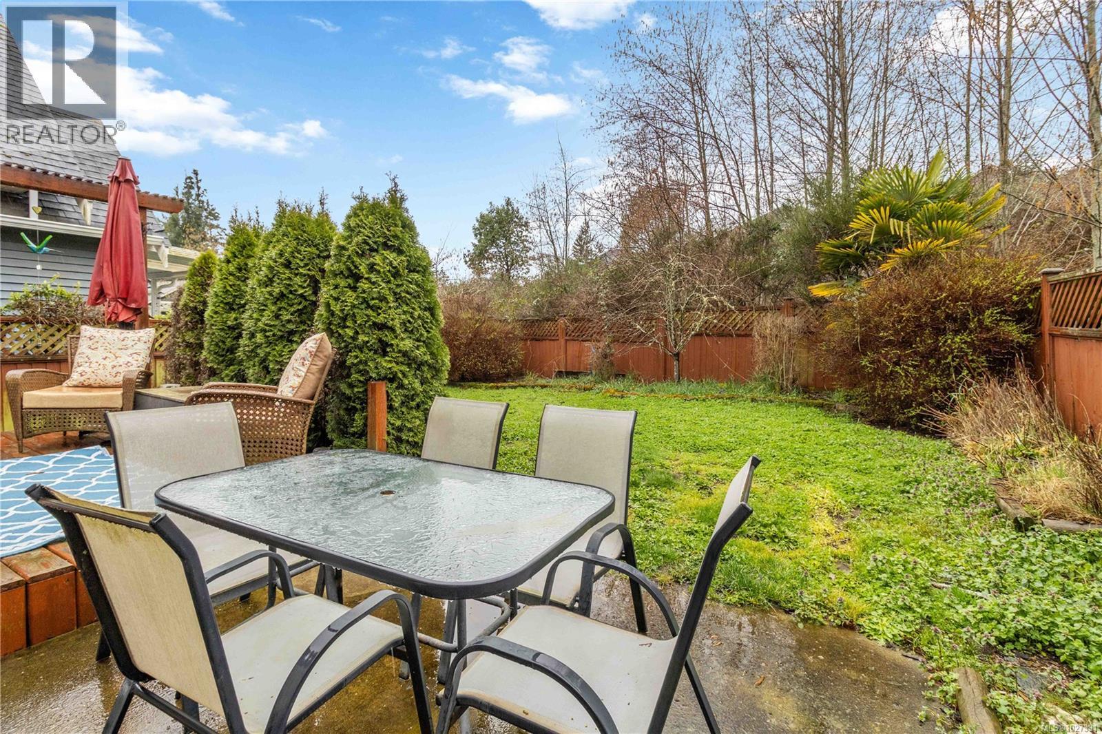 106 2260 Maple Avenue North, Sooke