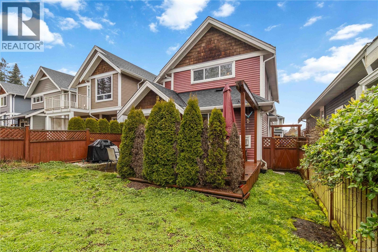 106 2260 Maple Avenue North, Sooke