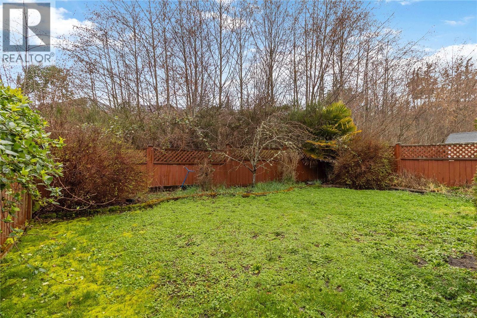 106 2260 Maple Avenue North, Sooke