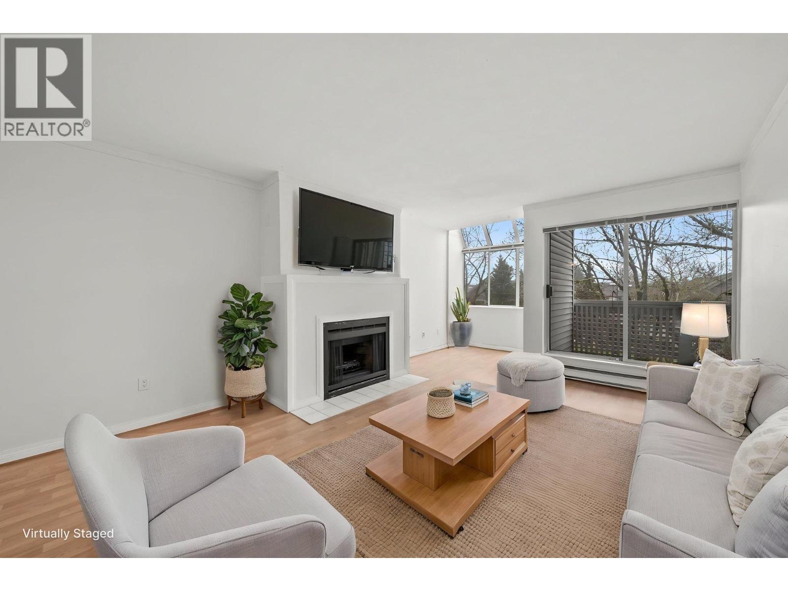 #211-7471 BLUNDELL Road, Richmond