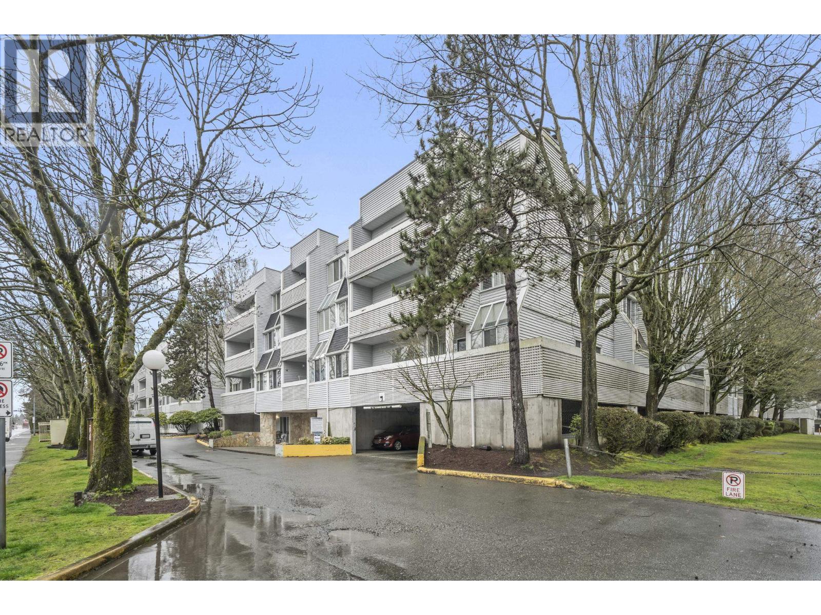 #211-7471 BLUNDELL Road, Richmond