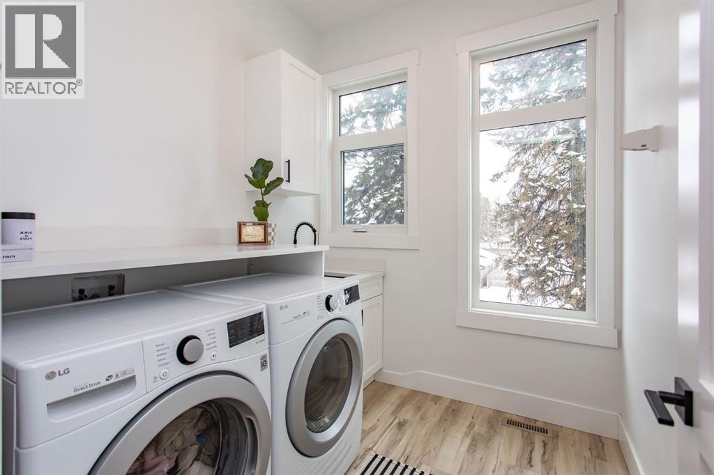 5007 35 Street, Sylvan Lake