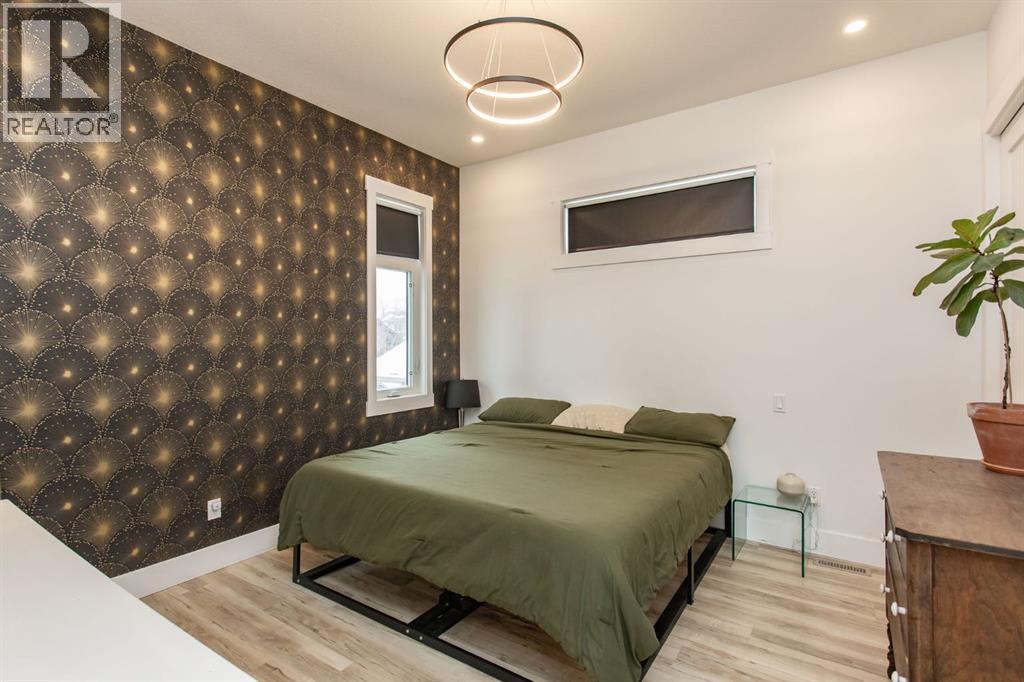 5007 35 Street, Sylvan Lake