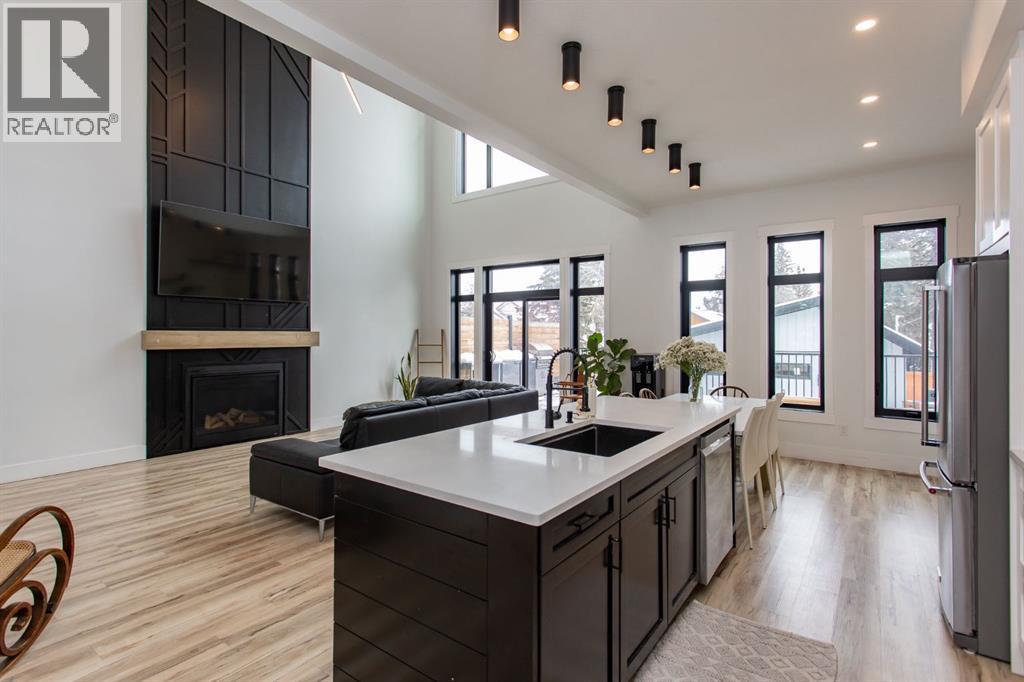 5007 35 Street, Sylvan Lake