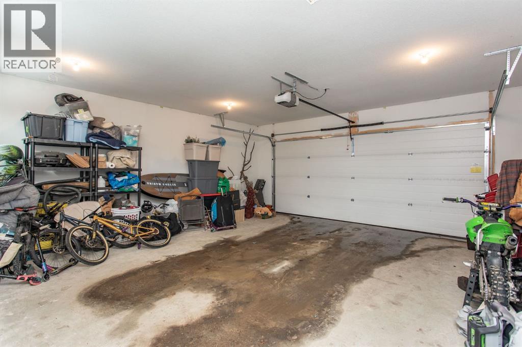 5007 35 Street, Sylvan Lake