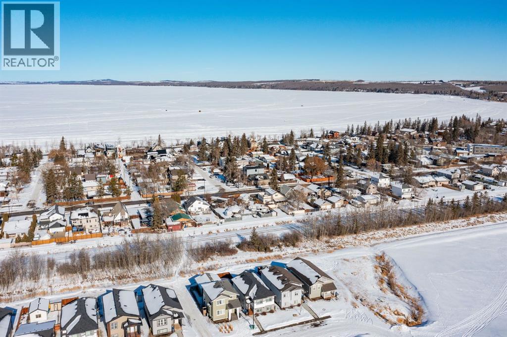 5007 35 Street, Sylvan Lake