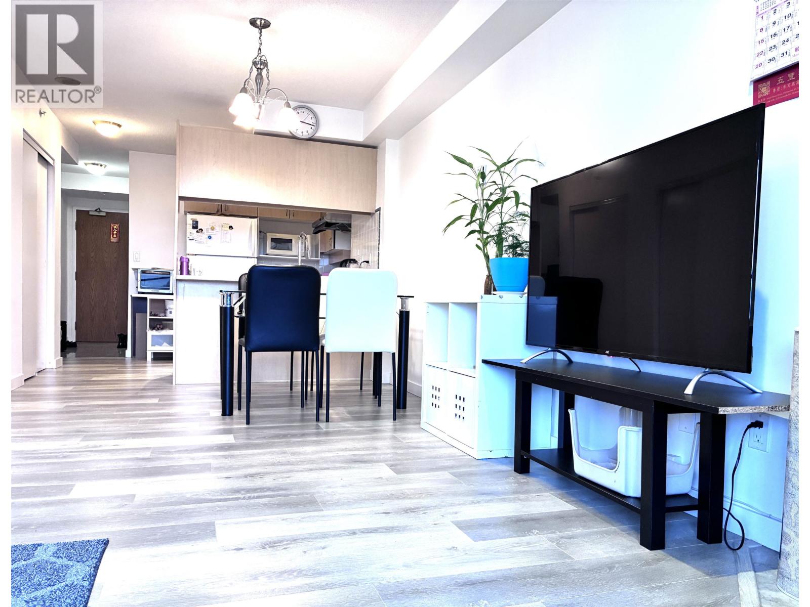 #607-6611 COONEY Road, Richmond